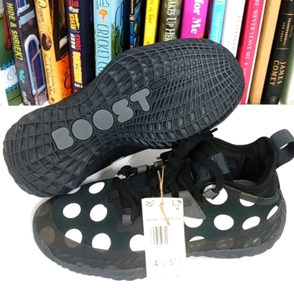 JAMES HARDEN VOLUME 5 FUTURENATURAL BLACK WHITE POLKA DOT SNEAKERS SIZE 4.5 NWT - Picture 10 of 10